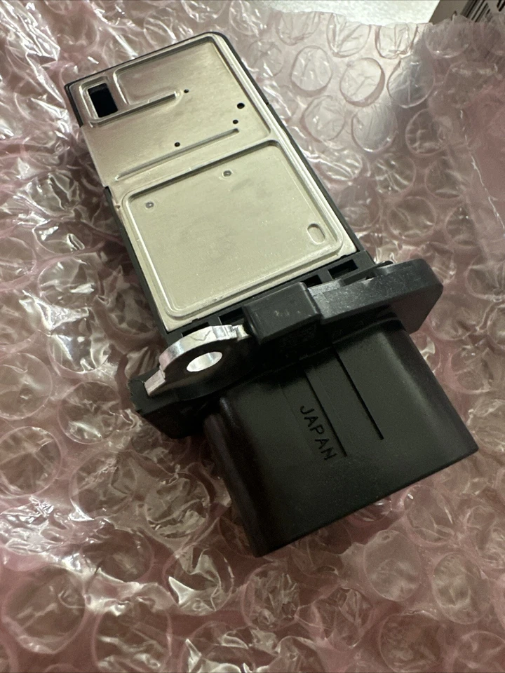 日立前质量气流传感器 MAF0034 适用于别克 Cady 雪佛兰 GMC Hummer Saab — 第 3/3 张图片