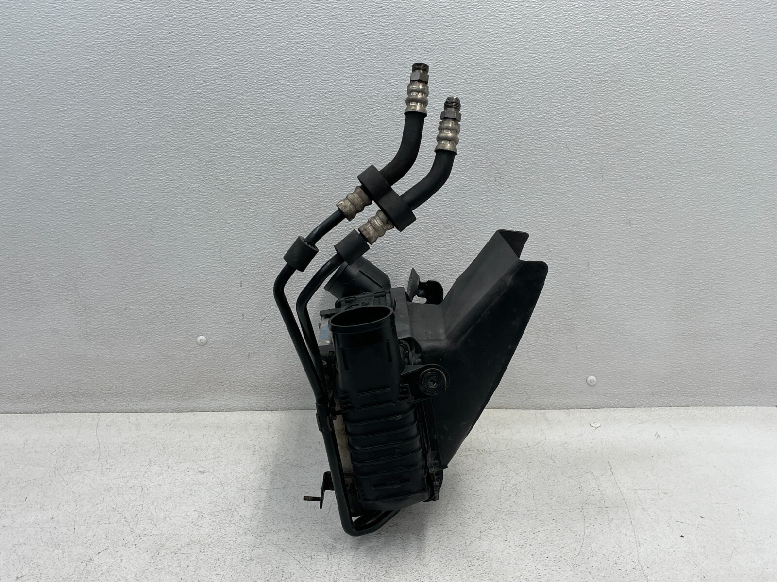 03-07 Bentley Continental GT Left Turbo Intercooler Oil Cooler Duct 1577 OEM