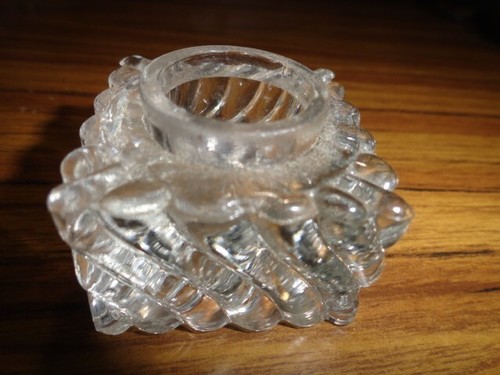 Vintage Clear Glass Crystal Inkwell - Picture 2 of 6