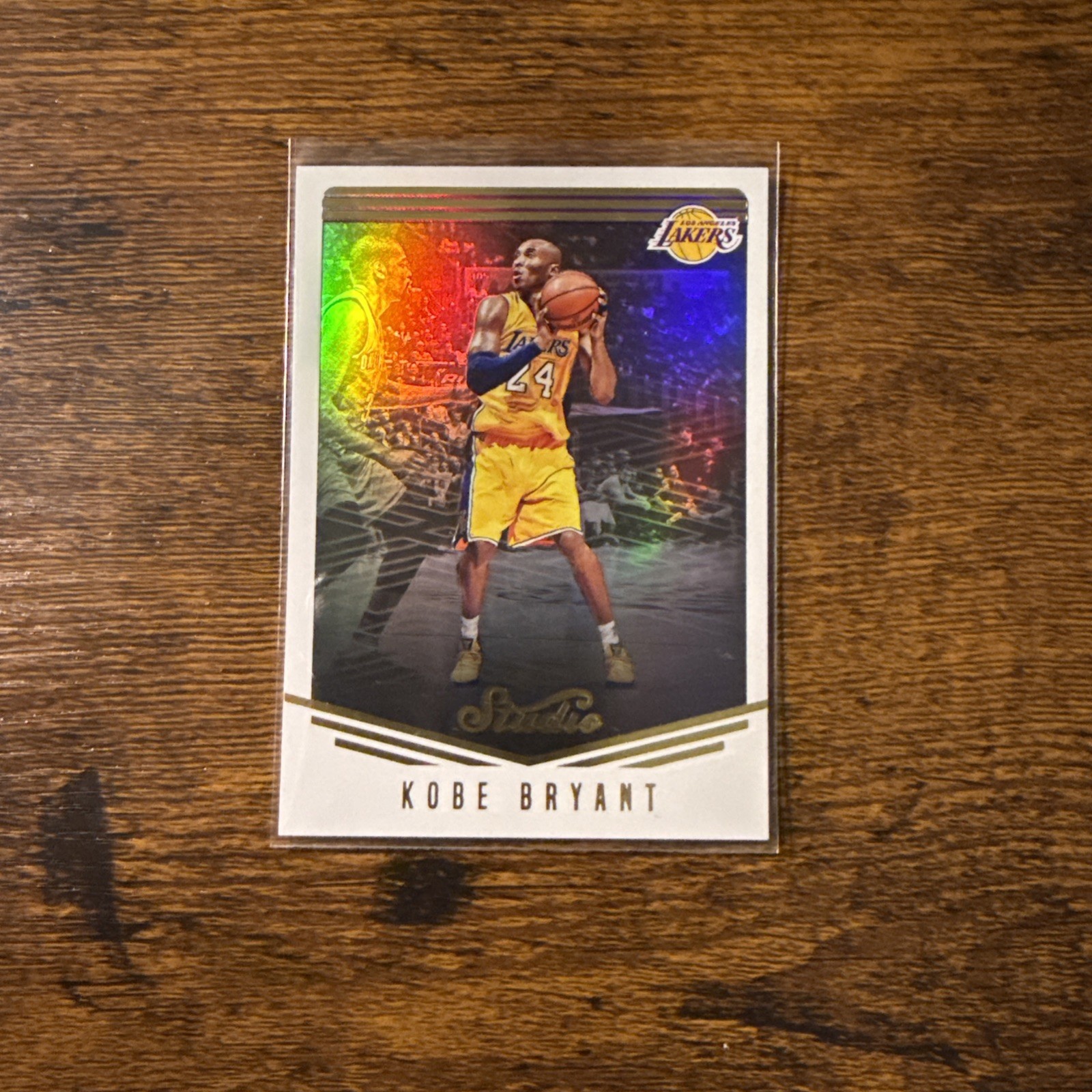 2016-17 Panini Studio - Kobe Bryant #75
