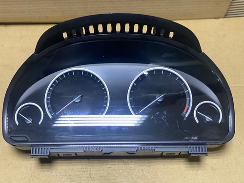 BMW F10 Tacho Kombiinstrument 6802324 Bosch OEM