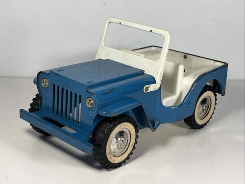 Vintage 1965 - 1966 Tonka Jeep Blue