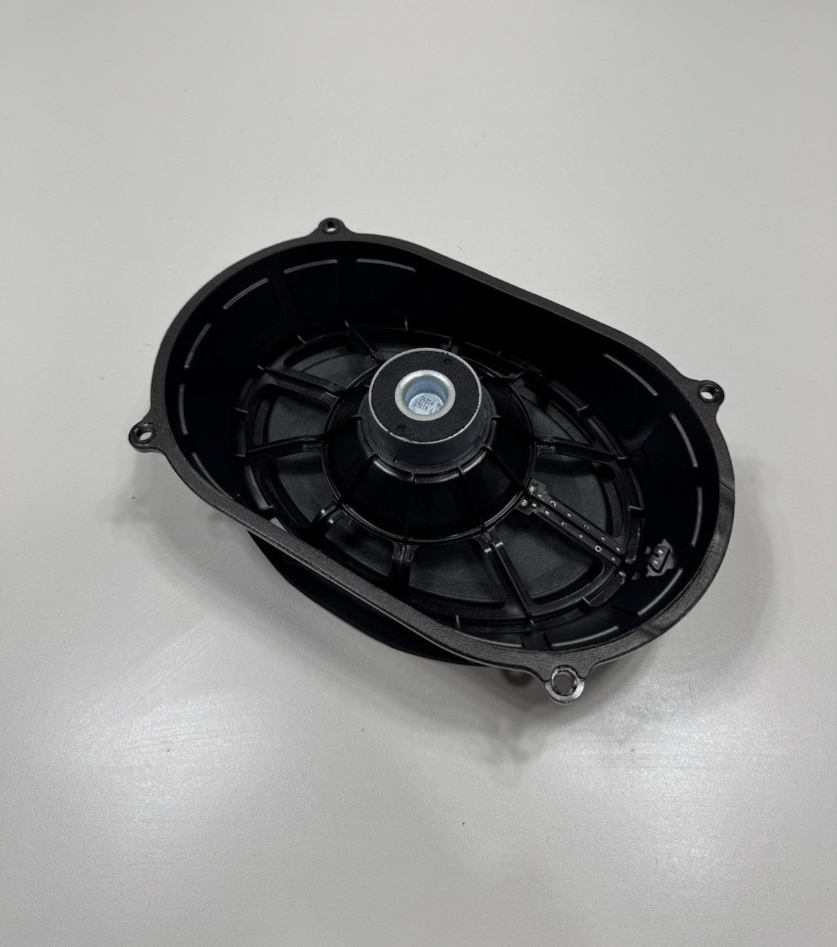 ✅14-17 Maserati Ghibli Quattroporte Rear Subwoofer Sub Woofer Speaker 670005164