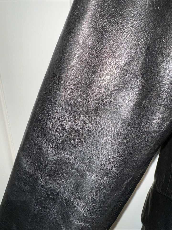 reiss leather jacket XL Great Con Few Small Scratches,hole In The Lining - Image 3 of 4