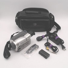 Canon ES8400 Camcorder w/ Bag, Battery, Tape - Item Only - Very Good - Tested