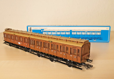 Märklin 4208, Doppel-Abteilwagen 3. Kl. der K.P.E.V., H0, OVP