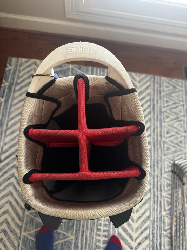 Ping Hoofer Golf Bag USA Limited Edition - Image 2 of 4