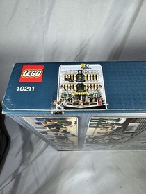 LEGO Creator Expert: Grand Emporium 10211 - Complete with Box and Instructions