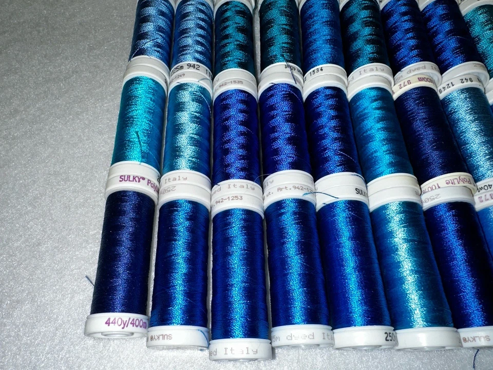 Sulky 40wt Embroidery Thread 40 Spools Of Various Blues - Image 3 of 4