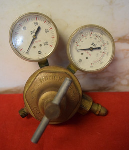 Vintage S-S CO. Brooklyn NY Pressure Regulator