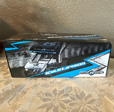 AUTOGRAPHED LIMITED KYLE LARSON RARE 1:24 2015 Sprint Car Platinum