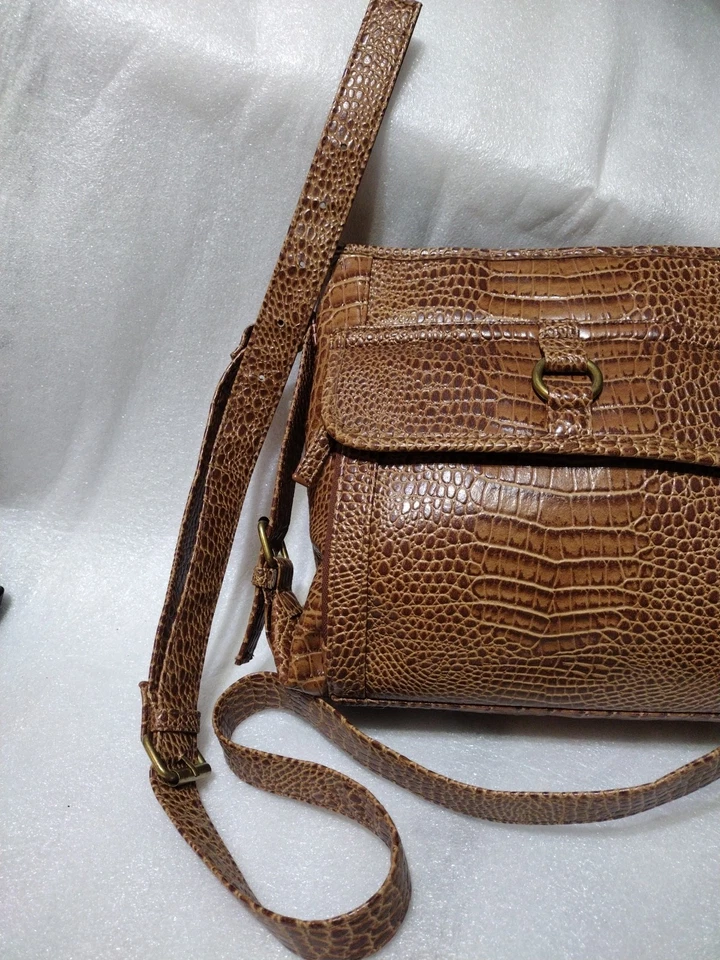 Coldwater Creek Sophie Brown Faux Alligator Crossbody Great Organizer Purse #85 - Image 2 of 4