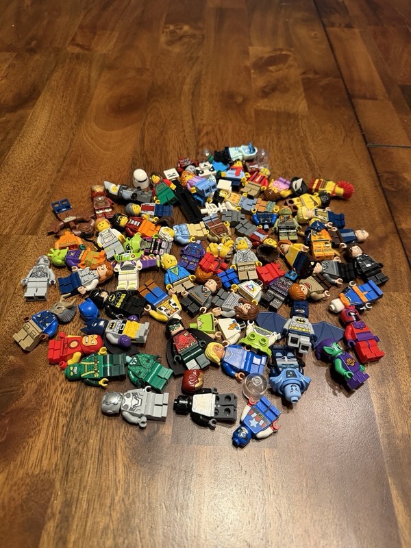 LEGO Mini-figures Harry Potter, Marvel, DC, Teenage Mutant Ninja Turtle