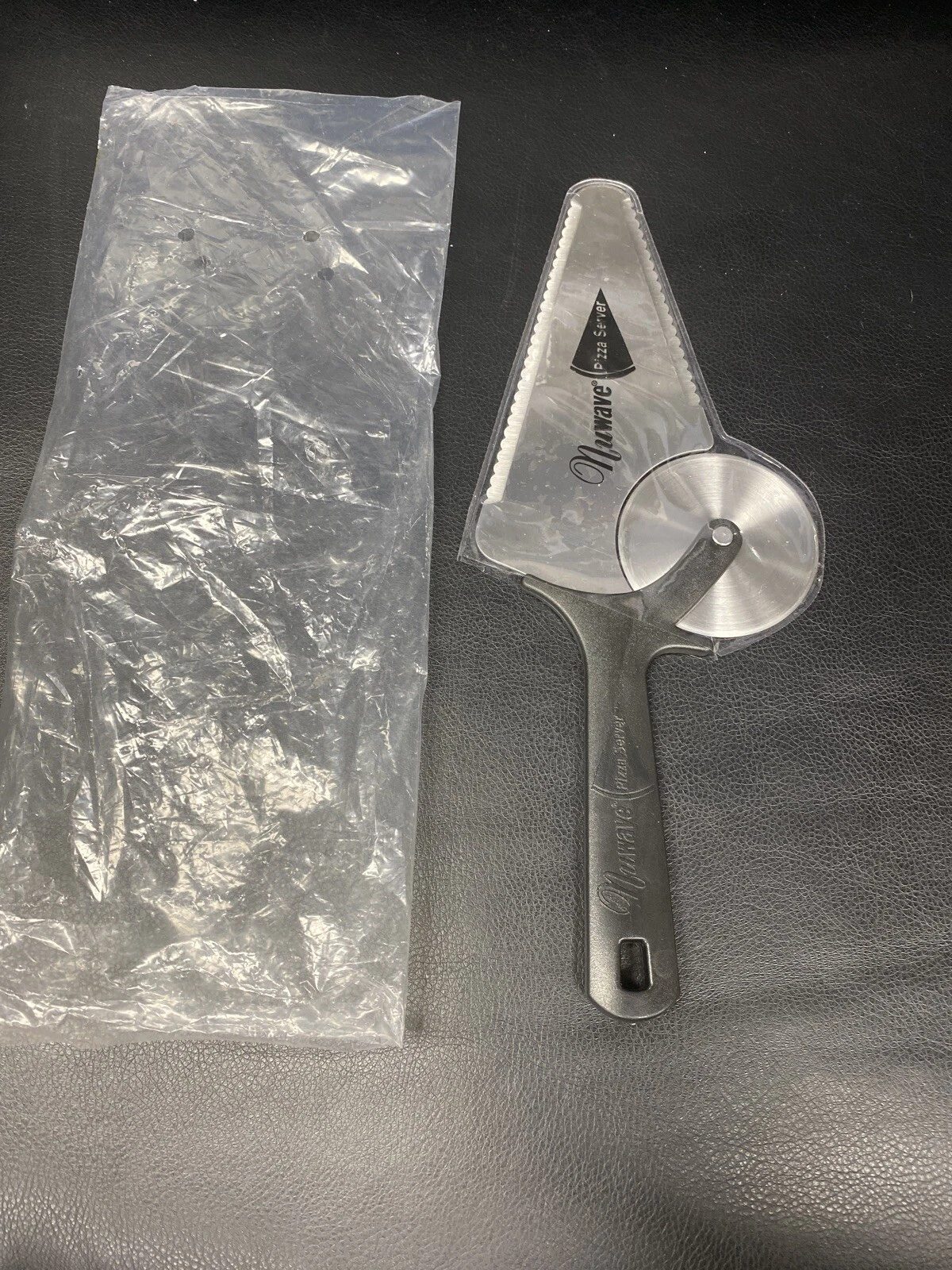 Nuwave Pizza Slicer And Server 2 In 1 Pizza Tool New In Package
Opens in a new window or tab