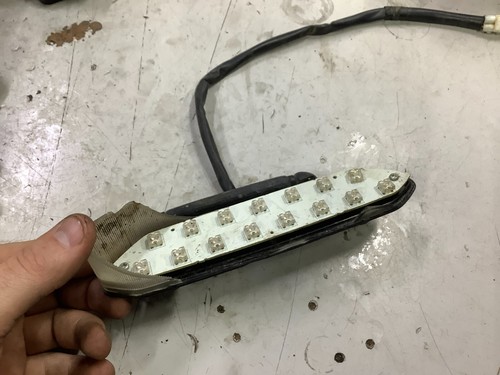 2015 15 YAMAHA RAPTOR 700 TAIL BRAKE LIGHT PARTS - Picture 2 of 3