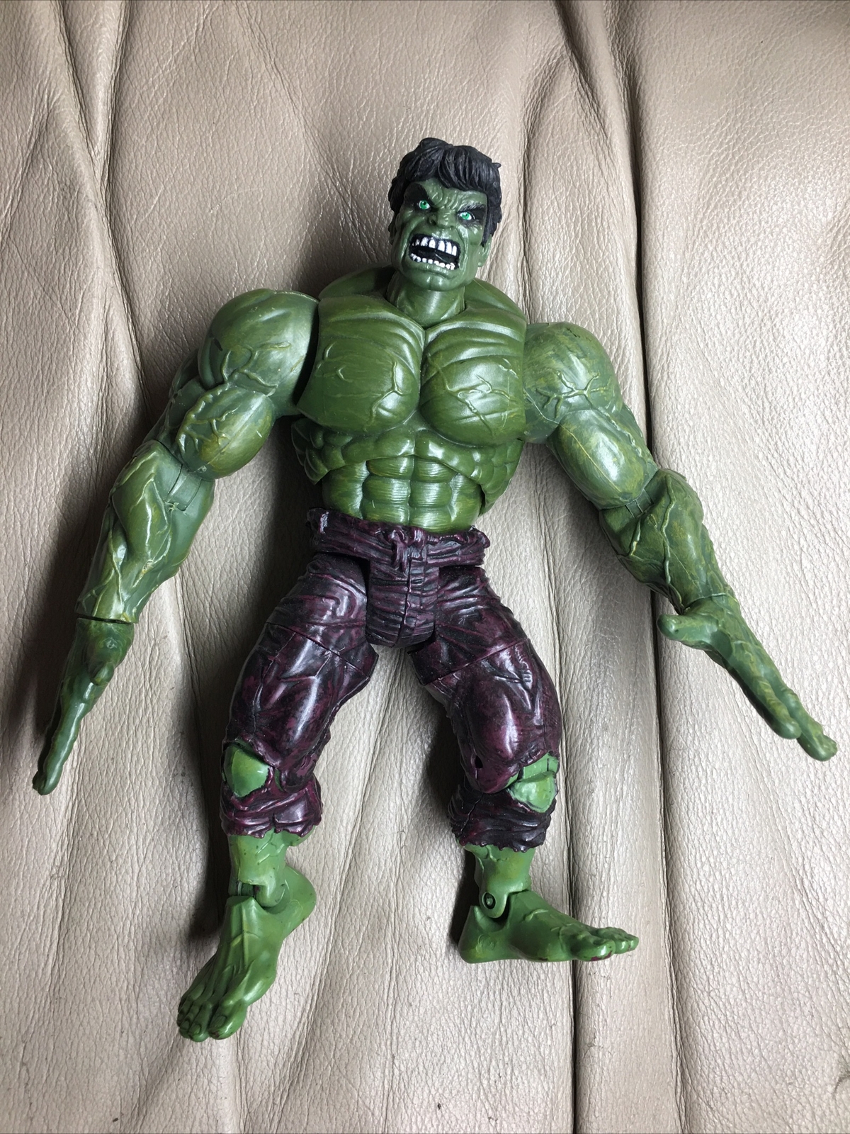 2002 MARVEL LEGENDS COMICS INCREDIBLE HULK SERIES 1 ACTION FIGURE 7”