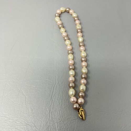 Vintage Faux Pearl Necklace Pink Brown White Gold Tone Clasp 18 inches - Picture 6 of 7