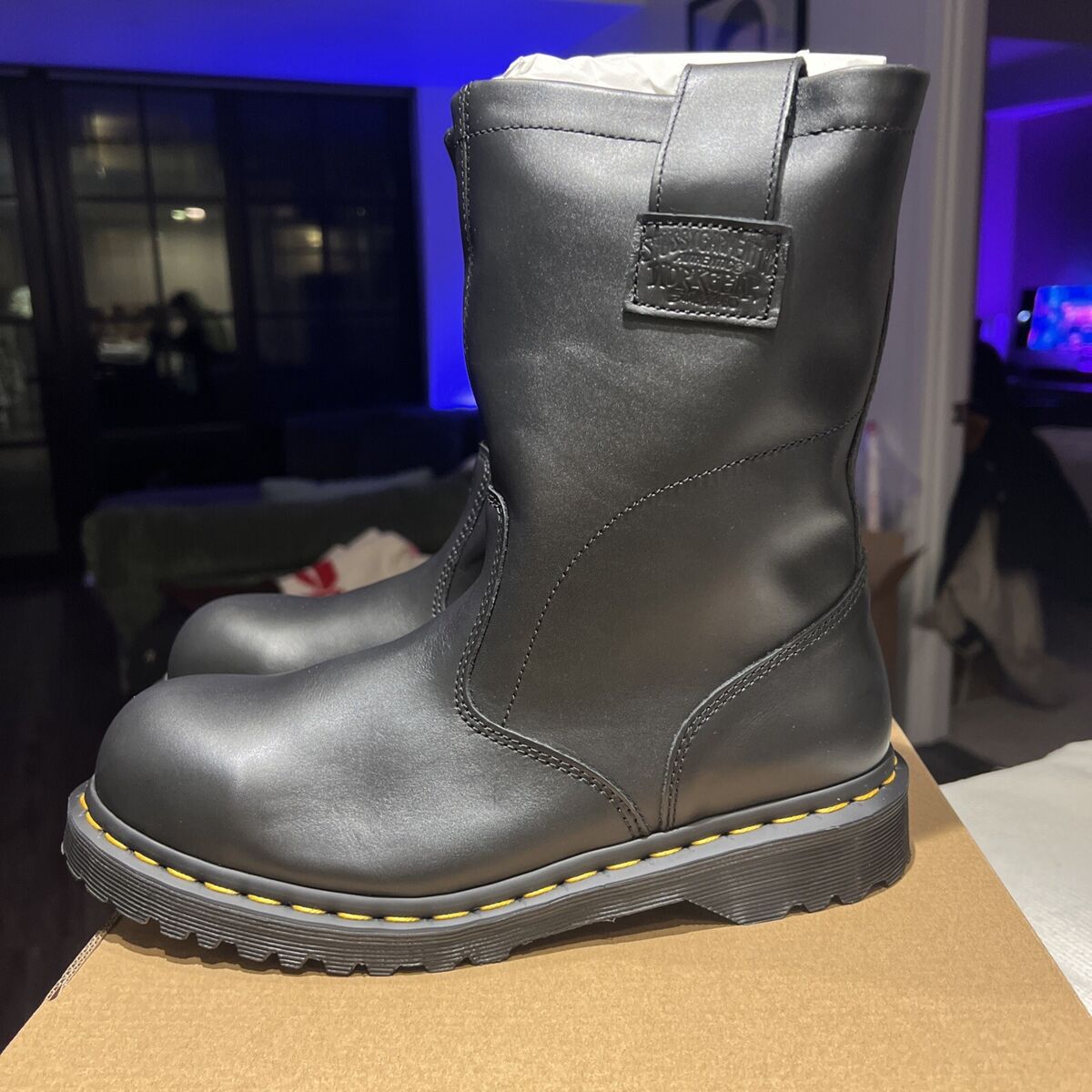 Stussy Dr. Martens 2295 Decon Stussy Black Wanama 32241001 Stussy Dr. Martens 2295 Decon Stussy Black Wanama 32241001