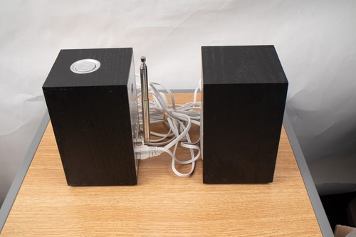 Tivoli Audio Model 10 AM FM Clock Radio Aux + Extension Speaker Henry Kloss - Picture 3 of 8