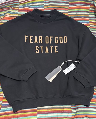Large-Authentic Essentials Fear Of God state crewneck NWT
