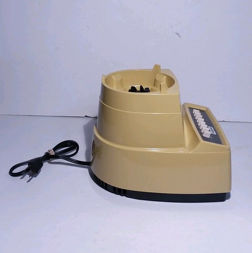 Waring Blender 11BL96 Replacement Part Motor Base Mustard Yellow - Picture 3 of 12