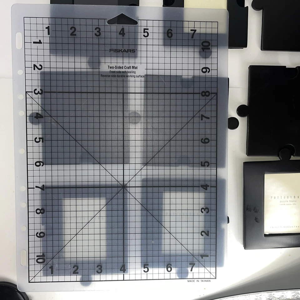 Pieza rompecabezas Pottery Barn marco de fotos de conexión foto - mesa de centro o pared Foto 3 de 4