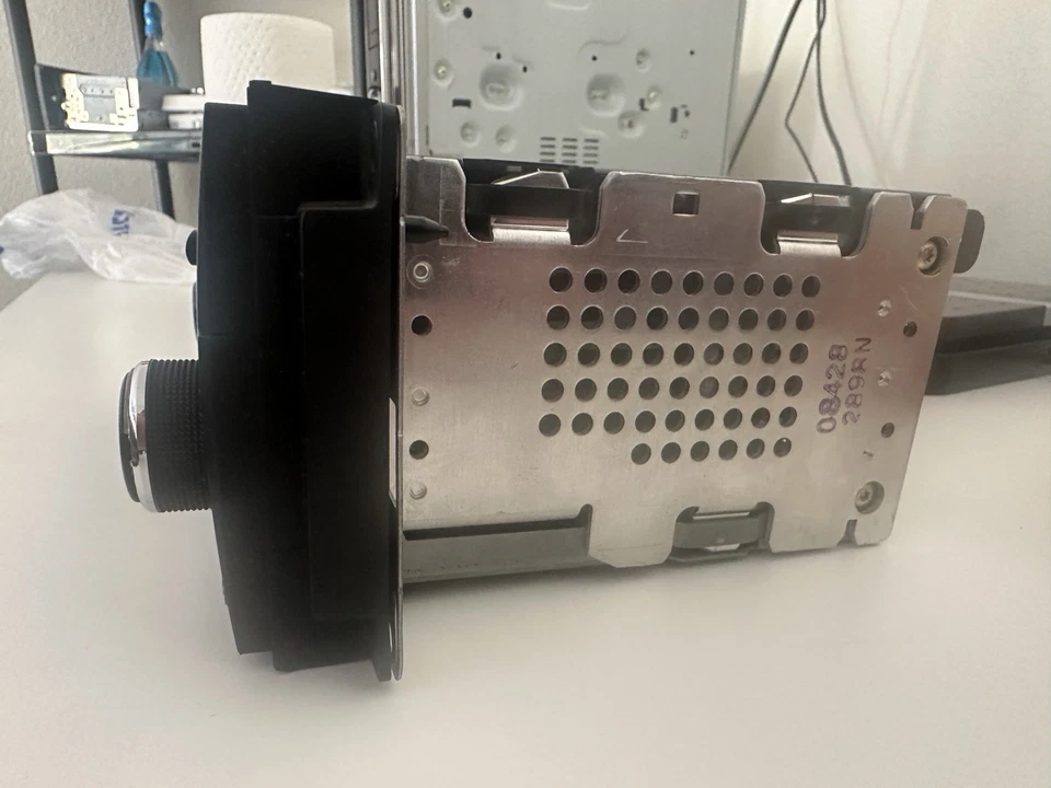 2008-2010 道奇复仇者克莱斯勒调幅/调频收音机立体声主机 P68021161AD — 第 3/4 张图片