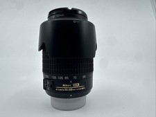 Nikon DX AF-S Zoom-NIKKOR 55-200mm f/4-5.6G ED VR With Lens Caps And Hood