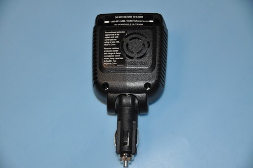 Schumacher XI14 DC to AC Power Converter for Cars, 140W - Picture 3 of 6
