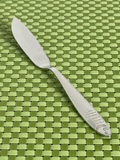 WMF Rostfrei WMF155 Stainless Fish Knife Glossy Engraved Fish Flatware B153WU