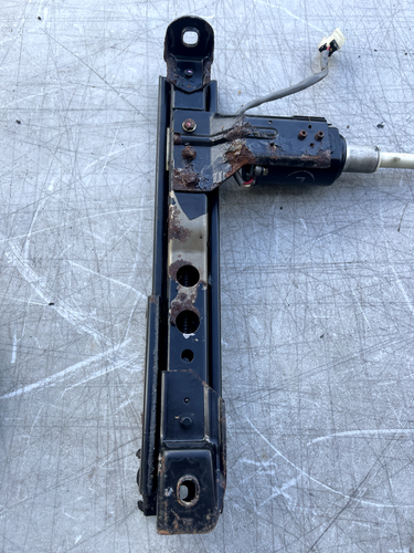 1992 NISSAN 300ZX FRONT POWER SEAT LOWER TRACK RAILS W/ MOTOR LEFT SIDE OEM - Picture 3 of 7