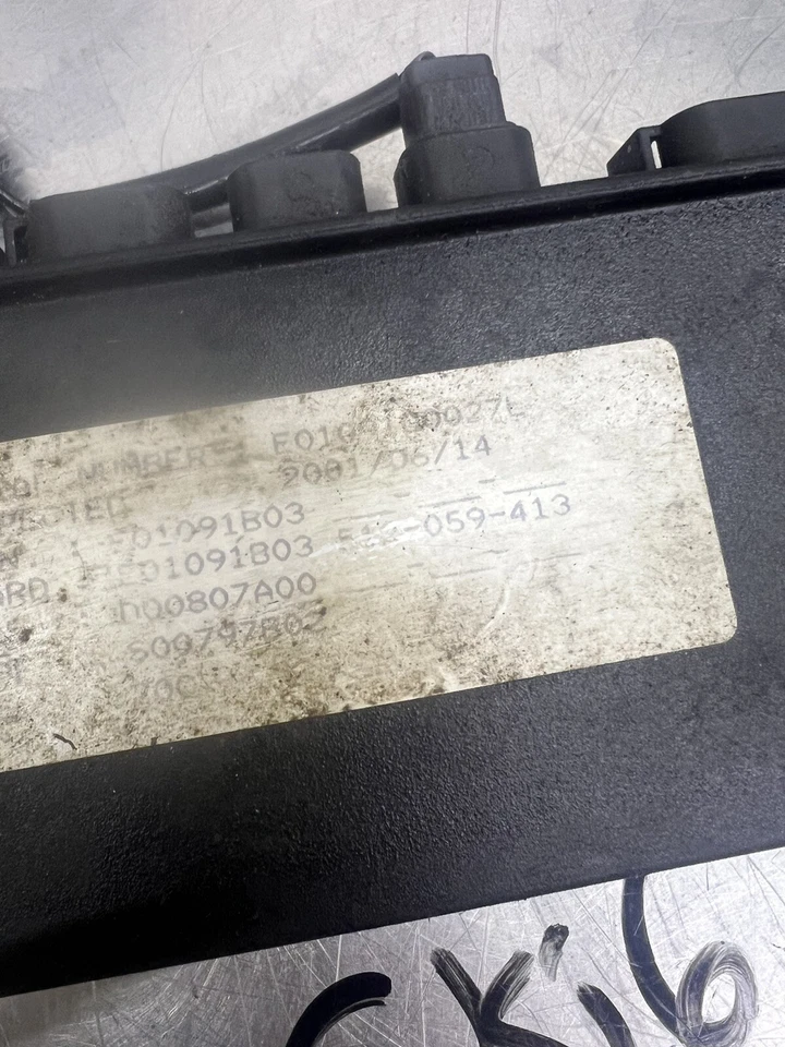 Módulo de calibración Ski-Doo OEM MPEM 2002 Grand Touring 700 y Legend 700 Foto 2 de 4