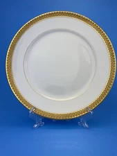 CHARLES FIELD HAVILAND LIMOGES SCHLEIGER 405-1 GOLD RIM LUNCH PLATE 8.5”