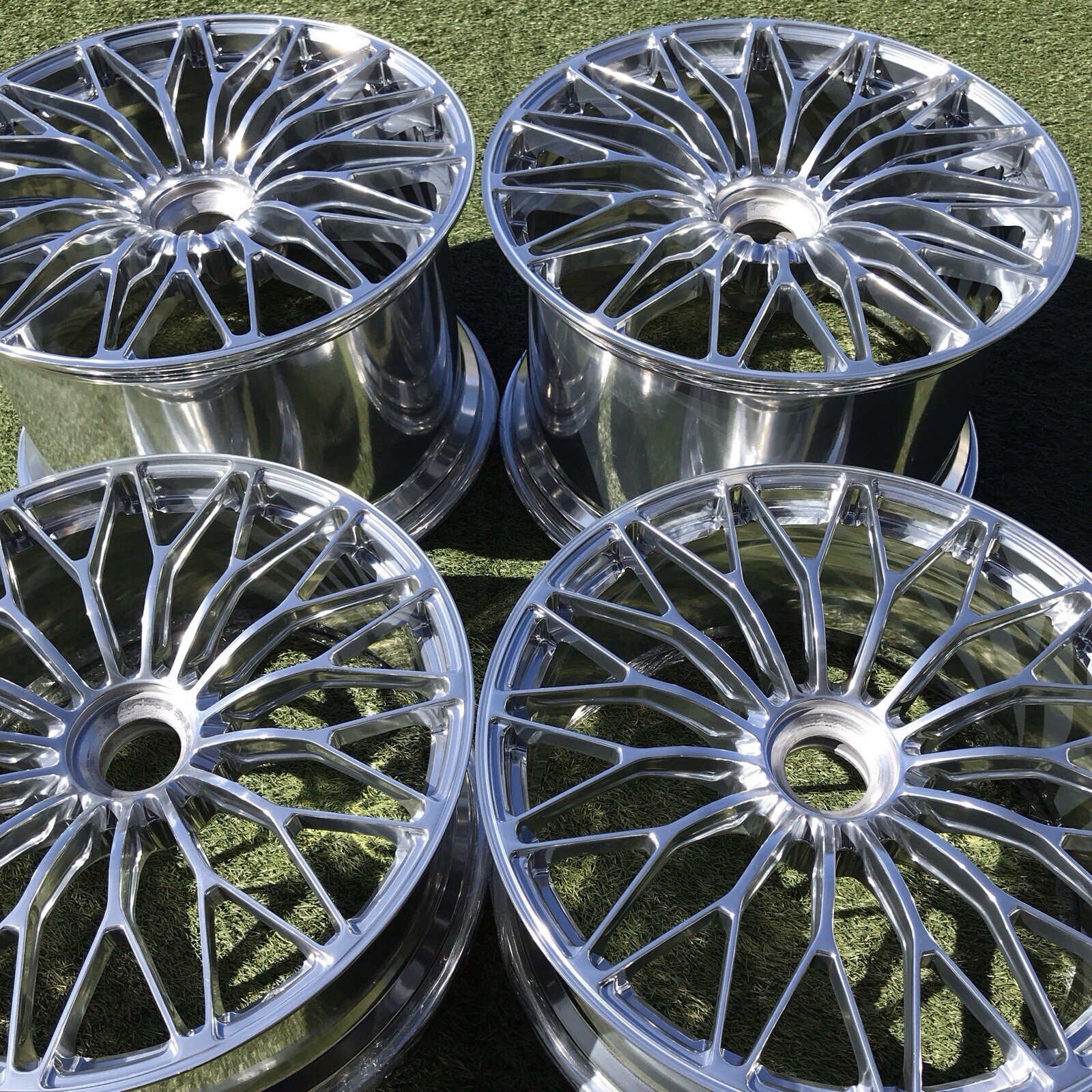 20 21 LAMBORGHINI SV SVJ RIMS ULTIMATE WHEELS CERAMIC 470601017 STOCK OEM SET 4