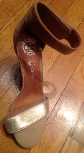 Zapatos de salón Jeffrey Campbell talla 9 con correa para el tobillo dorados de gamuza nude nuevos sin caja - Imagen 4 de 10