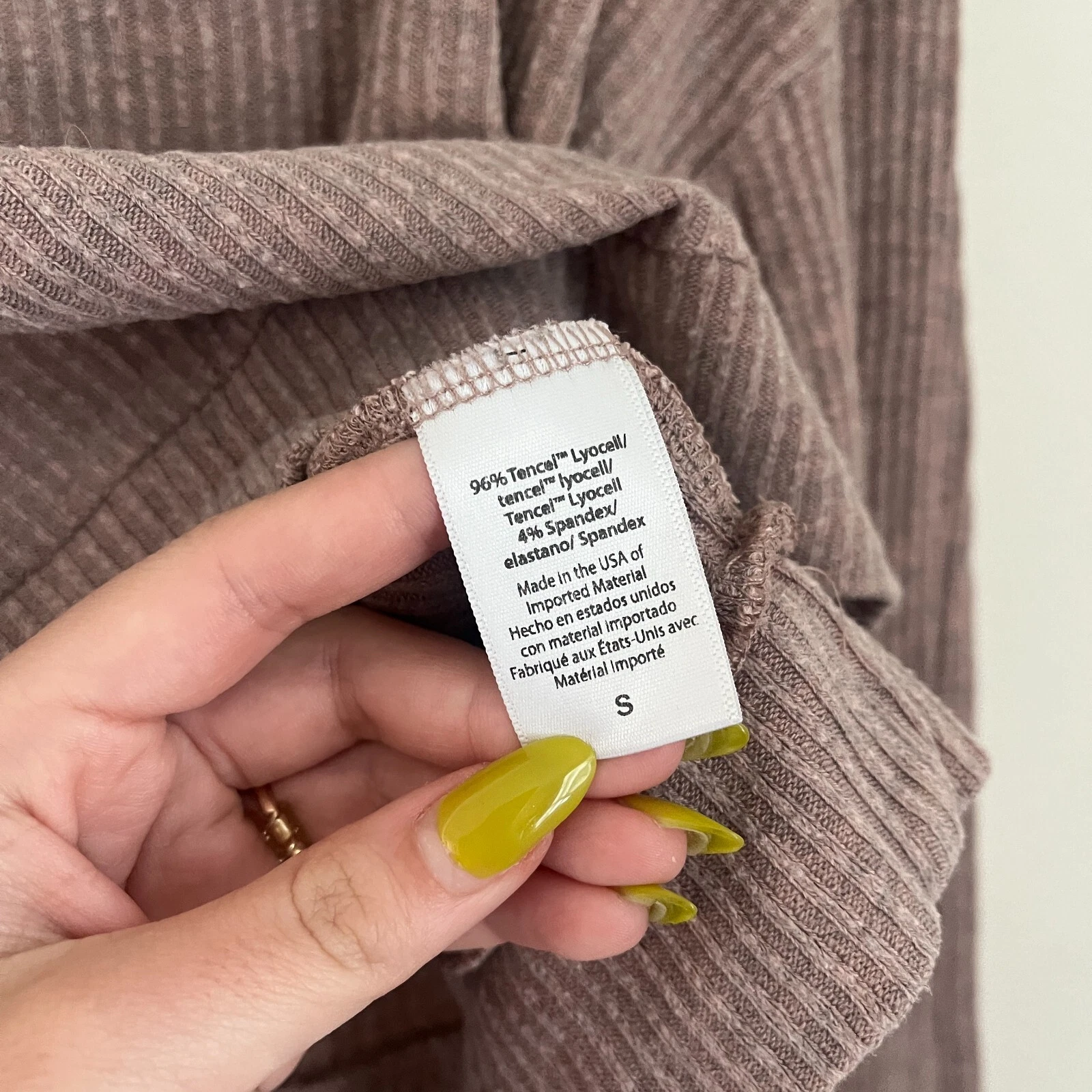 beyond-yoga cropped pullover tinted rose sweatshirt