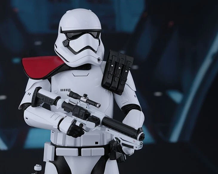 Hot Toys MMS335 1/6 Primera Orden Stormtrooper Oficial y Stormtrooper Star Wars Foto 3 de 4