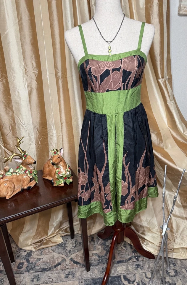 Anthropologie Hype Silk Milkmaid 婴儿娃娃黑色和绿色花卉连衣裙 0 童话 — 第 3/4 张图片