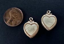 Vintage 14 X 15mm Mother Of Pearl Look Gold Tone Metal Heart Lockets Charms 2 Vintage 14 X 15mm Mother Of Pearl Look Gold Tone Metal Heart Lockets Charms 2