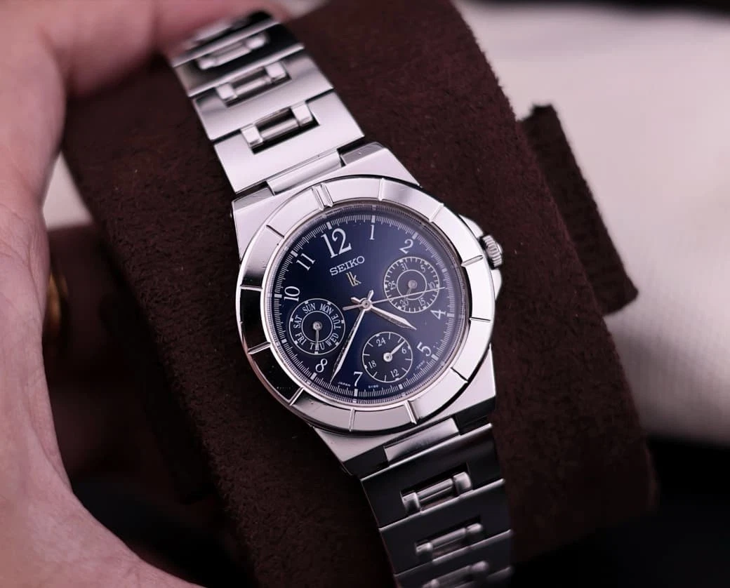 Vtg 1981 Seiko Lukia 5Y89-0B30 [Blue Sunburst Triple Sub  display picture 1