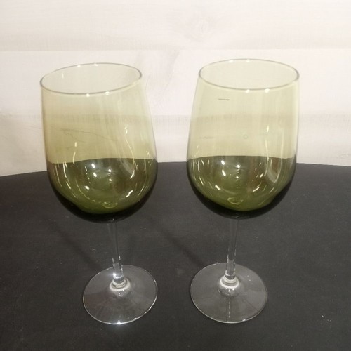 Libbey Olive Green Tall Stemmed Wine Glasses Set of Two - Picture 4 of 4