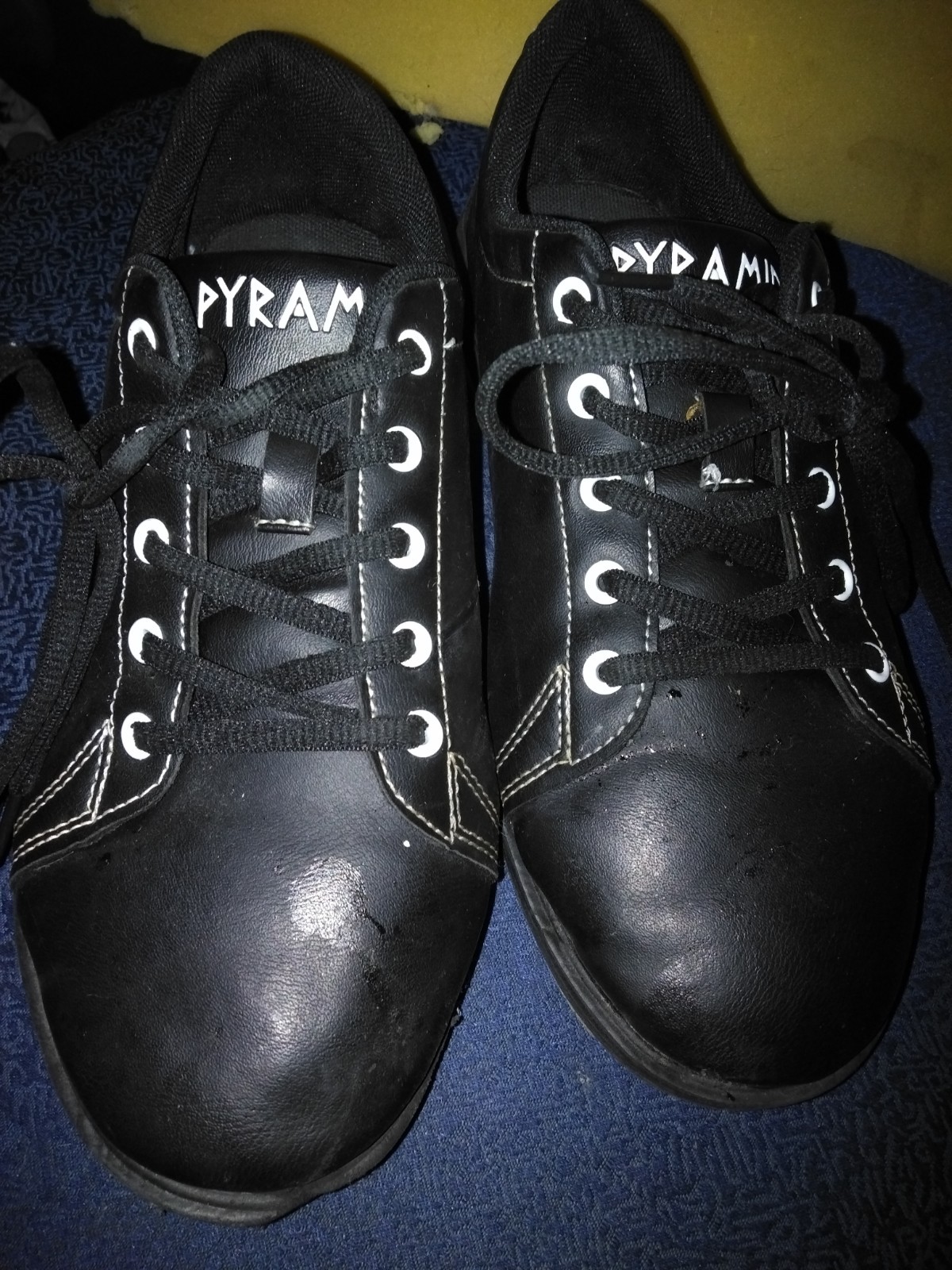 Size 8 Black