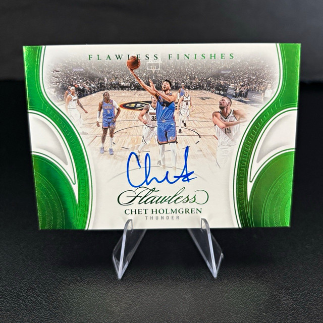 Panini Flawless 2024-25 Flawless Finishes Chet Holmgren Auto /5 Emerald OKC