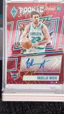 Panini 2023-24 Phoenix Rookie Signs Vasilije Micic Auto 29/49 Hornets