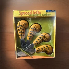 Joie de Vivre Spread it On Set of 4 Decorative Spreader Butter Cheese Knives