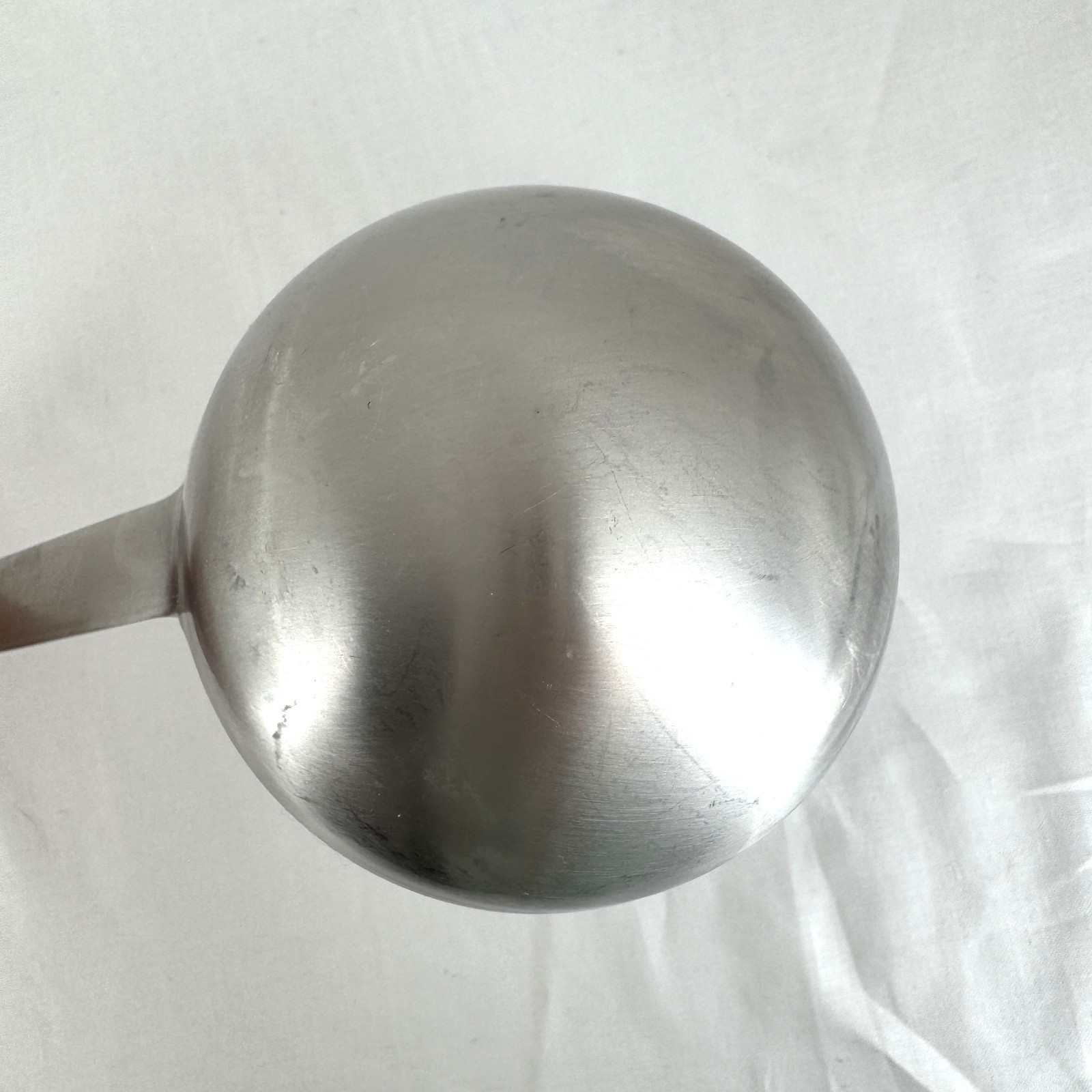 AMCO Ladle w Hook 16" Stainless Steel 8 oz Rust-Proof