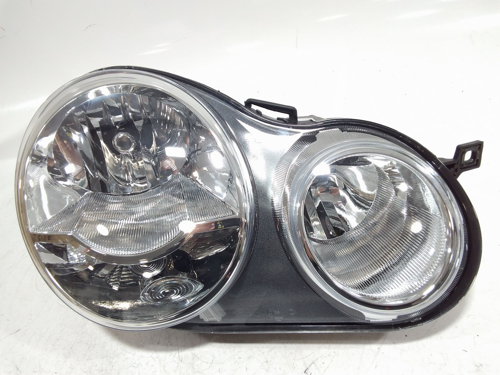 Phare droit pour Volkswagen POLO IV 9N 2001-2005 optique halogène 6Q1941008AF