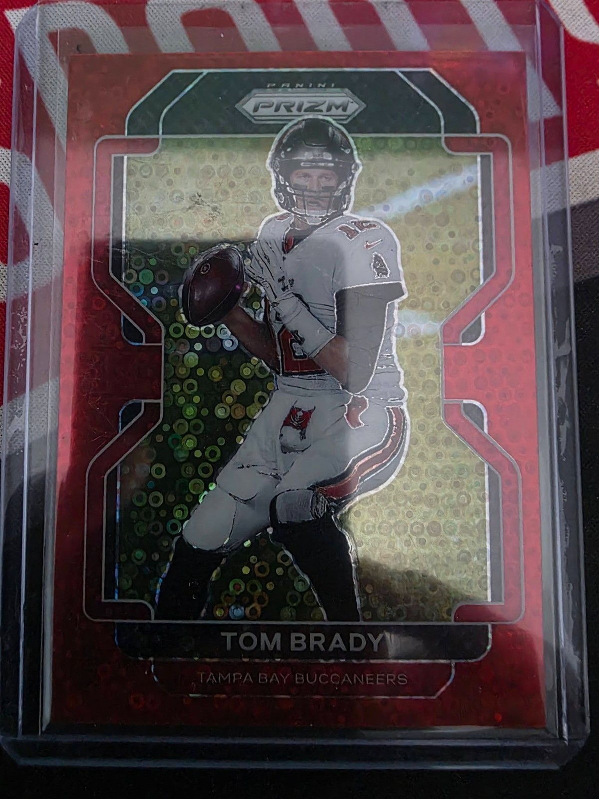 2021 PANINI PRIZM NO HUDDLE RED TOM BRADY #294 /50 GOAT