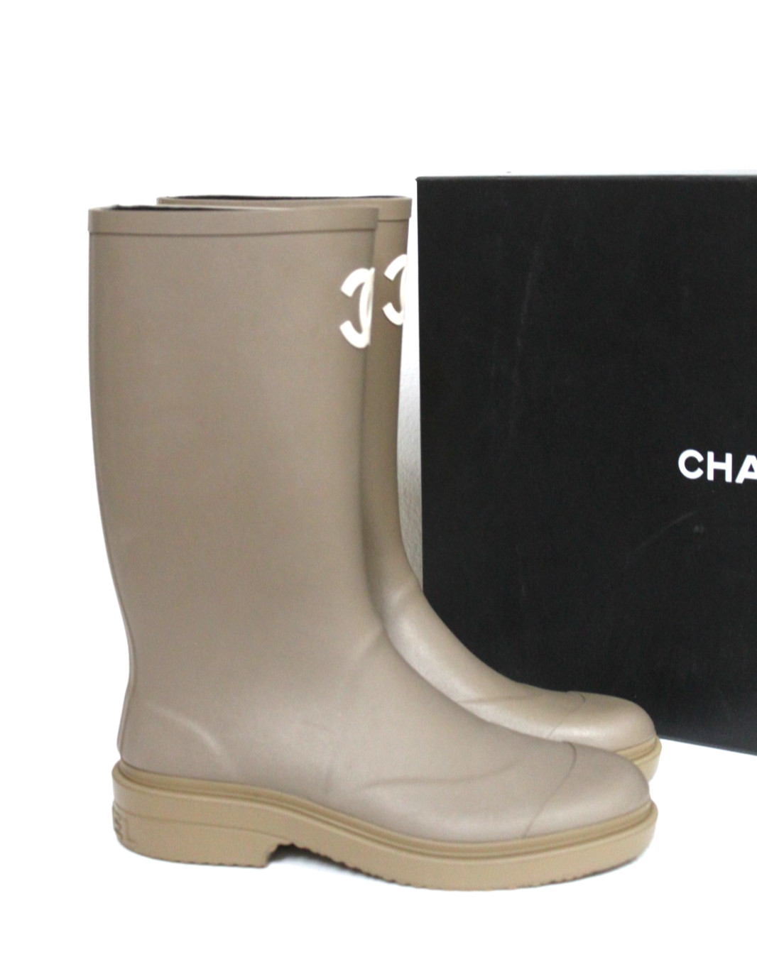 New sz 8.5 / 39 Chanel Dark Beige CC Logo High Pull On Rubber Rain Boots Shoes image 2