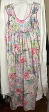 Vintage Lorraine Floral Lingerie Set   Robe  Nightgown Women  s Small 